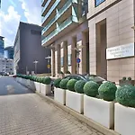 Platinum Towers Grzybowska by Renters
